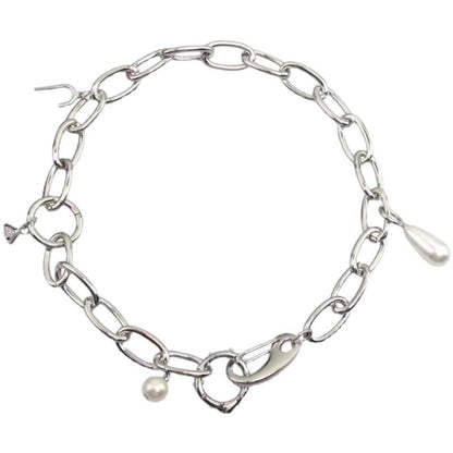 Exceptional silver chain with pearls